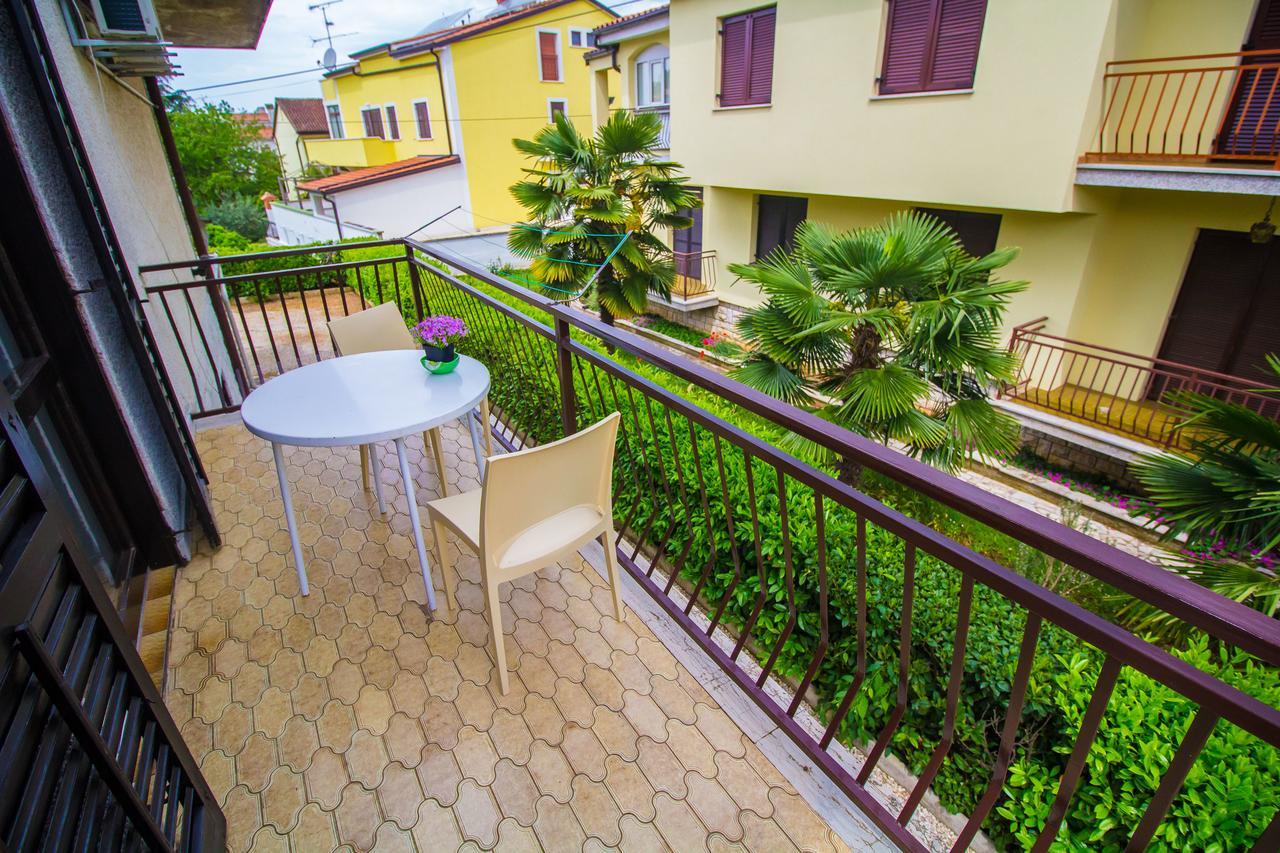 شقة Pineta House Vidos بوريتش المظهر الخارجي الصورة