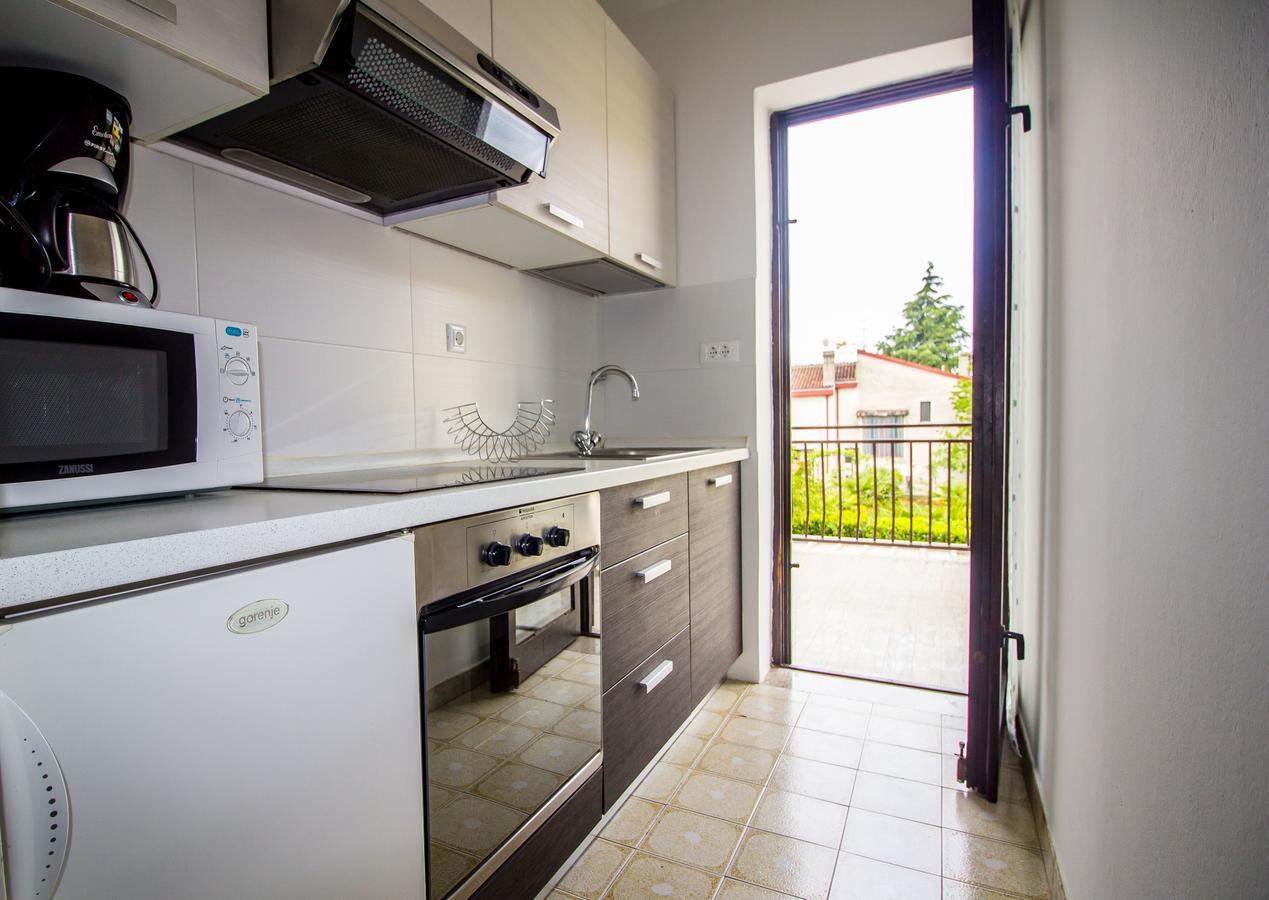 شقة Pineta House Vidos بوريتش المظهر الخارجي الصورة