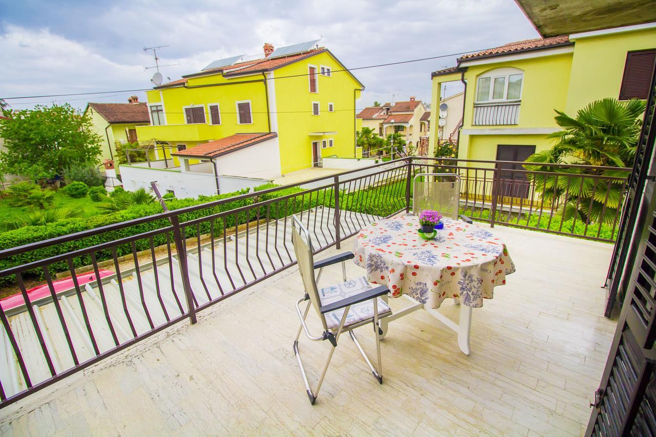شقة Pineta House Vidos بوريتش المظهر الخارجي الصورة